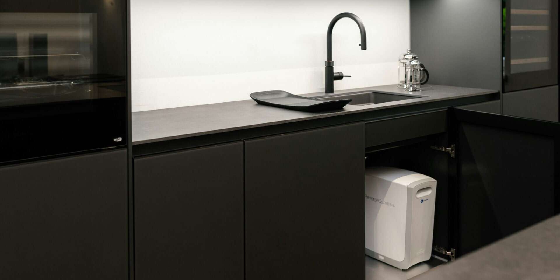 kitchen design using TFL vs. HPL